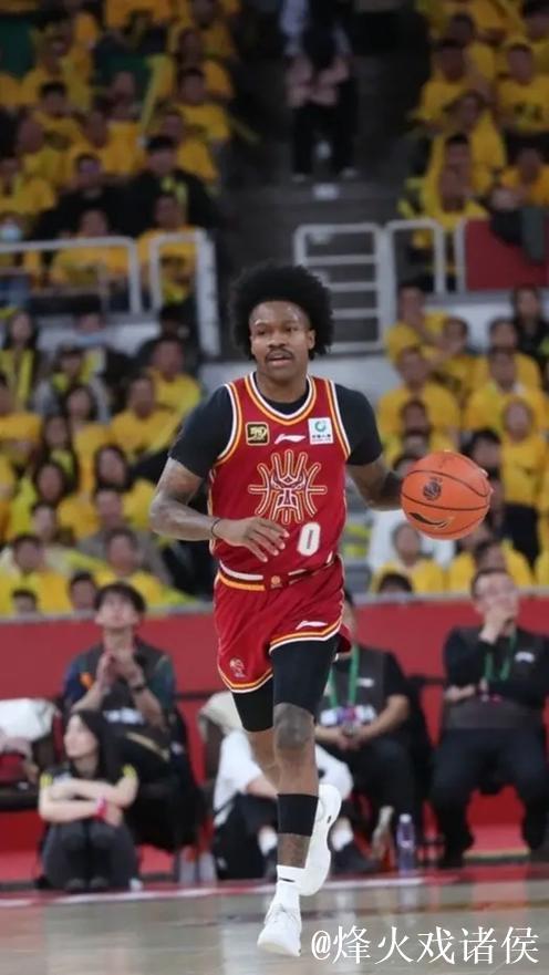 中国三人男篮不敌卫冕冠军 张宁6分4篮板 中国三人男篮不敌卫冕冠军 张宁6分4篮板