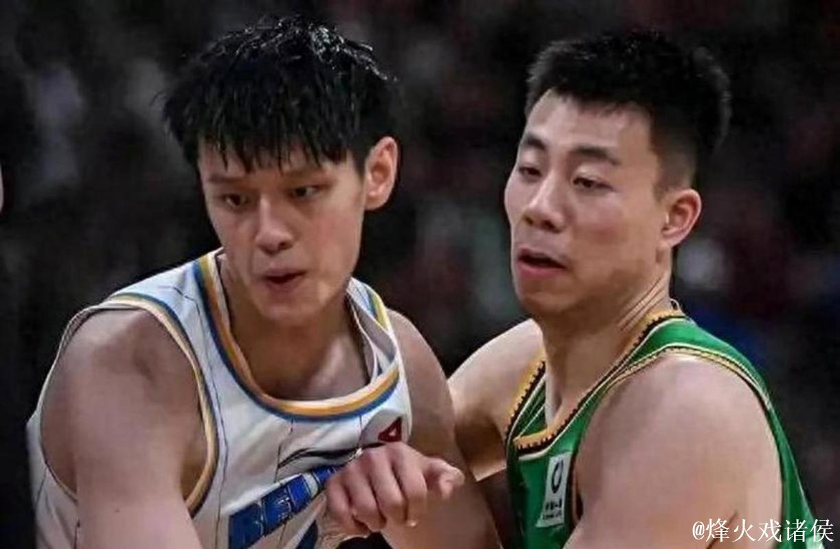 男篮26人集训名单:广东4人 张镇麟曾凡博入选 男篮26人集训名单:广东4人 张镇麟曾凡博入选