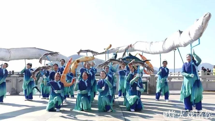 浙江舟山定海举行民间民俗巡游大会 浙江舟山定海举行民间民俗巡游大会